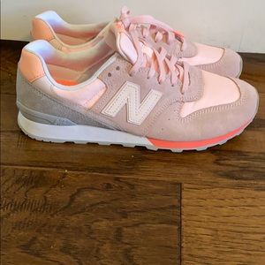 New balance 574 trainers, never worn!!